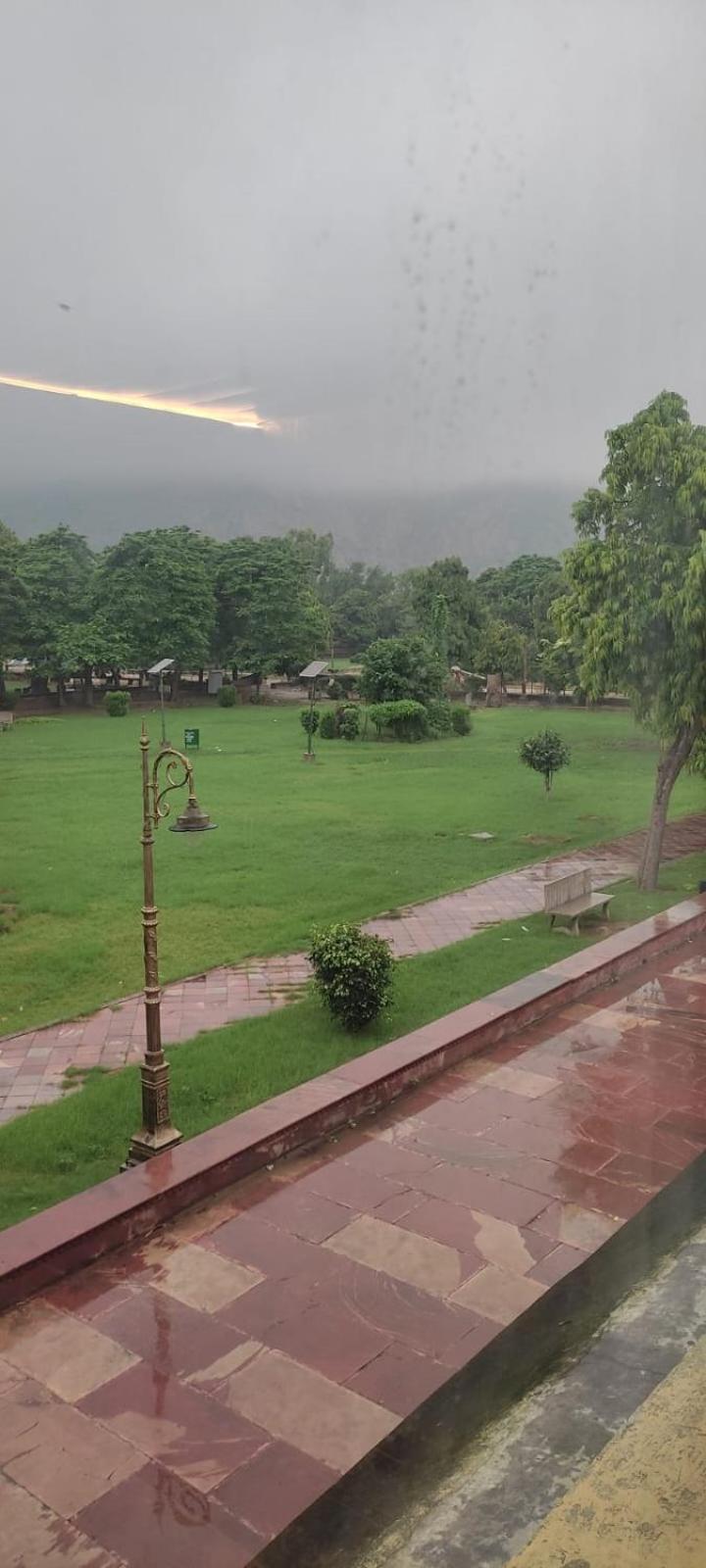 Sukh Sagar Hotel ชัยปุระ ภายนอก รูปภาพ