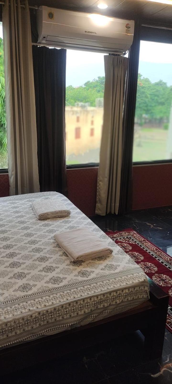 Sukh Sagar Hotel ชัยปุระ ภายนอก รูปภาพ